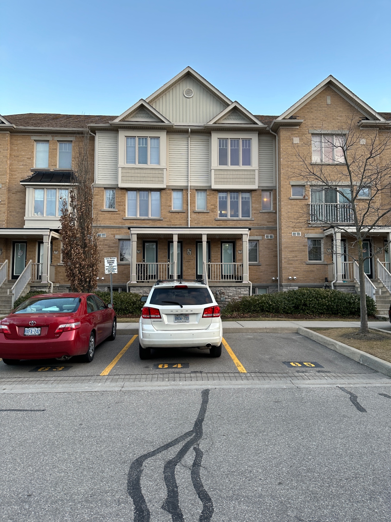 Unit 74 — 3250 Bentley Drive in Churchill Meadows, Mississauga, ON